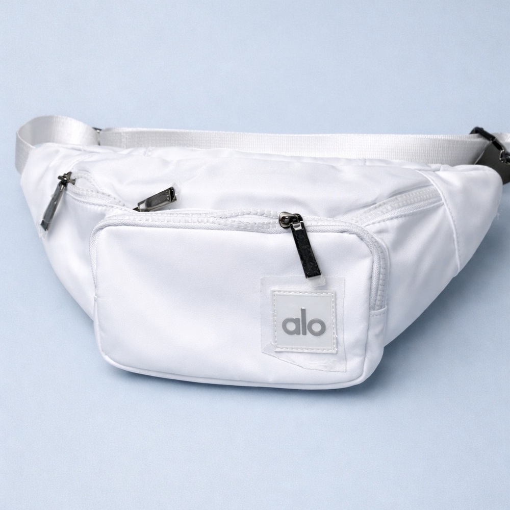 ALO Yoga White Fanny Pack Bag